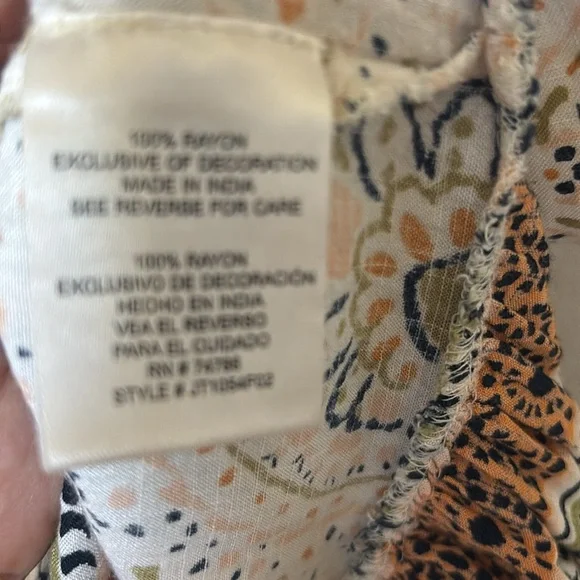 SMALL FLOWY MULTI-COLORED TANK BY PATRONS OF PEACE GREAT CONDITION BUNDLE2SAVE - Picture 8 of 10